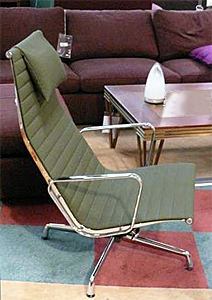  Eames 124 van Ray and Charles Eames
